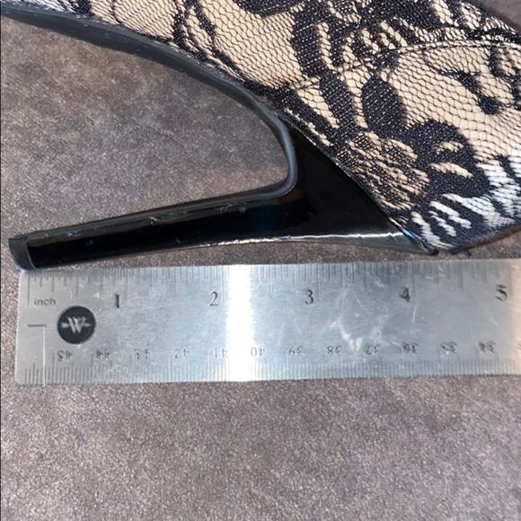 G by Guess heels  - Picture 6 of 6